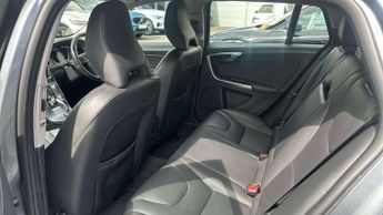 Volvo V60 Cross Country D4 [190] Cross Country Lux Nav 5dr Geartronic