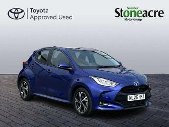 Toyota Yaris 1.5 Hybrid Design 5dr CVT