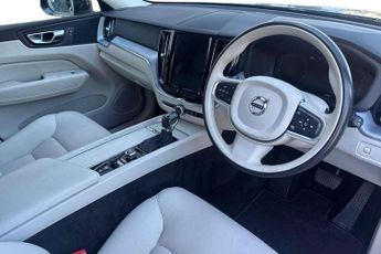 Volvo XC60 2.0 T5 [250] Momentum 5dr Geartronic
