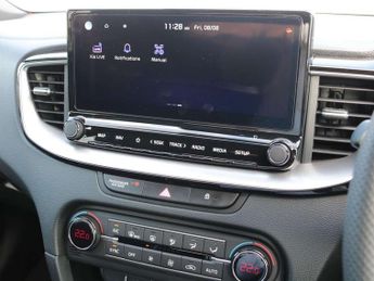 Kia Ceed 1.5T GDi ISG 138 GT-Line 5dr