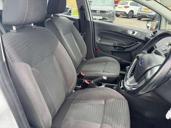 Ford Fiesta 1.25 82 Zetec 5dr