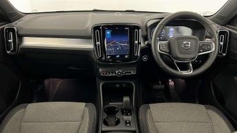 Volvo XC40 Recharge 1.5 T4 Recharge PHEV Core Bright 5dr Auto