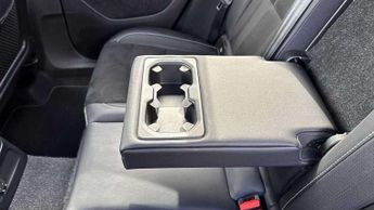 Volvo XC40 Recharge 1.5 T5 Recharge PHEV R DESIGN 5dr Auto