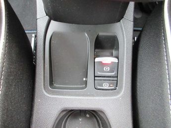 Renault Clio 1.6 E-TECH Hybrid 140 Lutecia SE 5dr Auto
