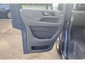 Volkswagen Crafter 2.0 TDI 140PS Commerce Plus High Roof Van Auto
