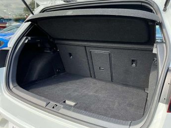 Volkswagen Golf R 2.0 TSI 310 R 3dr 4MOTION DSG