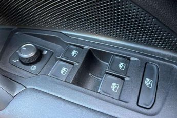 Volkswagen Tiguan 1.5 TSI eHybrid R-Line 5dr DSG