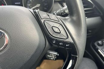 Toyota C-HR 1.8 Hybrid Design 5dr CVT