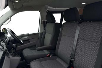 Volkswagen Transporter 2.0 TDI 150 Highline Kombi Van DSG
