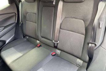 Nissan Qashqai 1.3 DiG-T MH N-Connecta 5dr