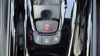 Toyota C-HR 2.0 Hybrid GR Sport 5dr CVT