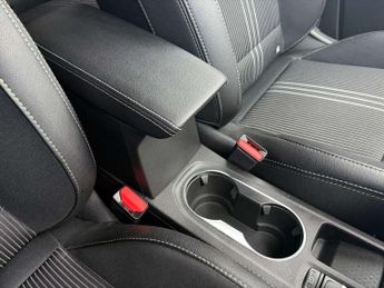 Renault Captur 1.6 E-Tech Plug-in hybrid 160 Engineered 5dr Auto