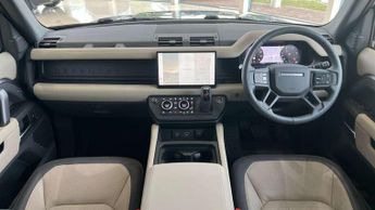 Land Rover Defender 3.0 D250 X-Dynamic HSE 110 5dr Auto