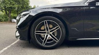Mercedes-Benz E-Class Estate E220d AMG Line Premium 5dr 9G-Tronic