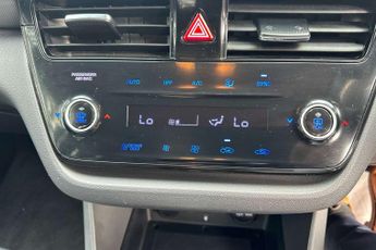 Hyundai IONIQ 1.6 GDi Hybrid Premium SE 5dr DCT