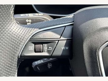 Audi Q3 35 TFSI S Line 5dr S Tronic