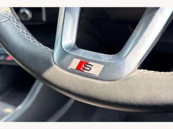 Audi Q3 35 TFSI S Line 5dr S Tronic