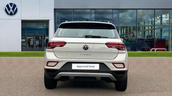 Volkswagen T-Roc 1.5 TSI Life 5dr DSG