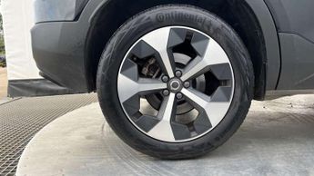Volvo XC40 2.0 B3P Plus Dark 5dr Auto