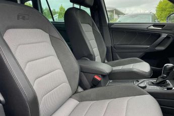 Volkswagen Tiguan 2.0 TDi 150 4Motion R-Line 5dr DSG