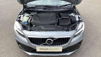 Volvo V40 Cross Country D3 [4 Cyl 150] Cross Country Pro 5dr Geartronic