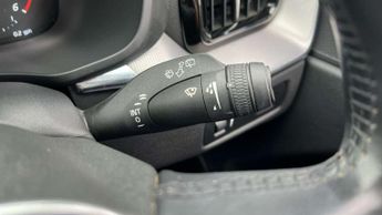 Volvo XC60 2.0 B5D Inscription Pro 5dr AWD Geartronic