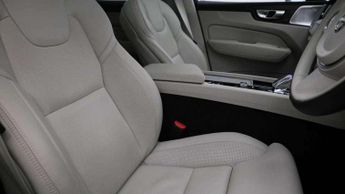 Volvo XC60 2.0 T8 [455] PHEV Ultra Dark 5dr AWD Geartronic