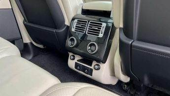 Land Rover Range Rover 3.0 D300 Westminster Black 4dr Auto