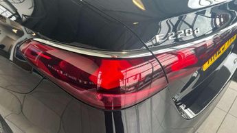 Mercedes-Benz E-Class E220d AMG Line 4dr 9G-Tronic