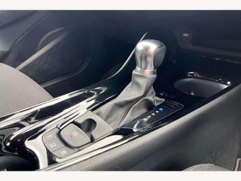 Toyota C-HR 1.8 Hybrid Design 5dr CVT