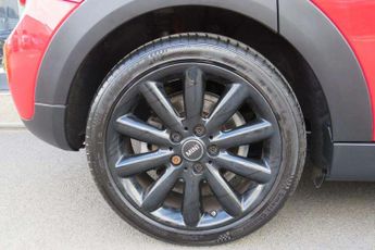 MINI Hatchback 5dr 1.5 Cooper Classic II 5dr Auto