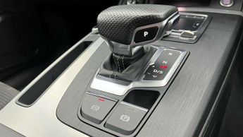 Audi Q5 40 TDI Quattro S Line 5dr S Tronic