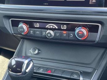 Audi Q3 35 TFSI Black Edition 5dr S Tronic