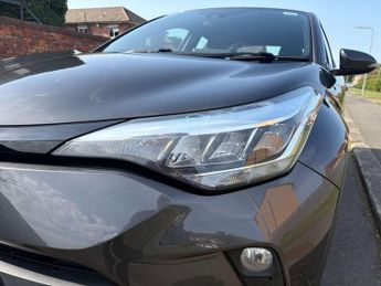 Toyota C-HR 1.8 Hybrid Icon 5dr CVT