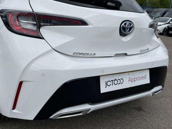 Toyota Corolla 2.0 VVT-i Hybrid Excel 5dr CVT