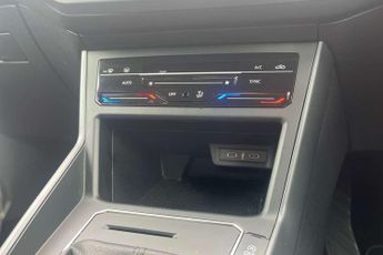 Volkswagen Polo 1.0 TSI R-Line 5dr DSG