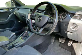 Skoda Octavia vRS 2.0 TSI 245 vRS 5dr DSG [Black Pack]