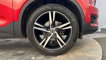 Volvo XC40 1.5 T3 [163] R DESIGN 5dr Geartronic