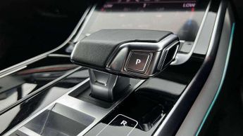 Audi Q7 55 TFSI Quattro S Line 5dr Tiptronic