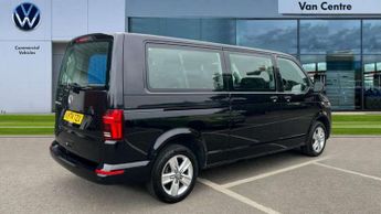 Volkswagen Transporter Shuttle 2.0 TDI 150PS SE Minibus DSG