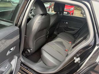 Peugeot 308 SW 1.2 Hybrid 136 GT 5dr e-DSC6