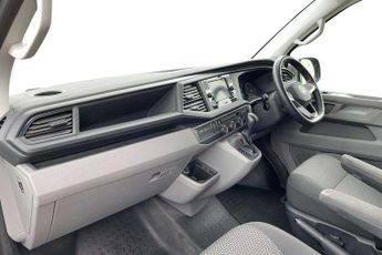 Volkswagen Transporter 2.0 TDI 150 Highline Kombi Van DSG