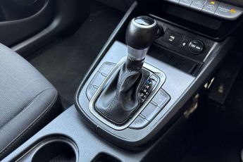 Hyundai Kona 1.6 GDi Hybrid Premium 5dr DCT