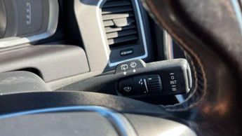 Volvo XC60 D4 [190] R DESIGN Lux Nav 5dr AWD Geartronic