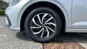 Volkswagen Polo 1.0 TSI Life 5dr DSG