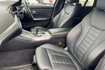 BMW 3 Series Touring 320d xDrive MHT M Sport 5dr Step Auto
