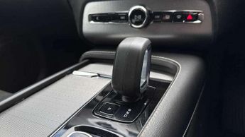 Volvo XC90 2.0 B5D [235] R DESIGN 5dr AWD Geartronic