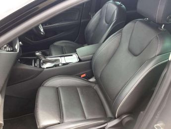 Vauxhall Insignia Sports Tourer 2.0 Turbo D SRi Nav 5dr Auto