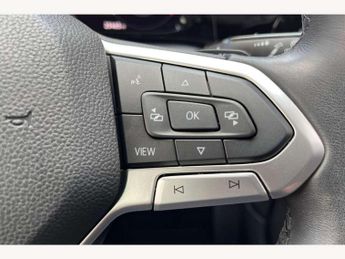 Volkswagen Golf 1.5 eTSI 150 Life 5dr DSG