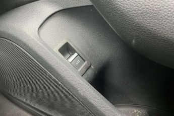 Audi A4 Avant 40 TDI 204 Quattro S Line 5dr S Tronic